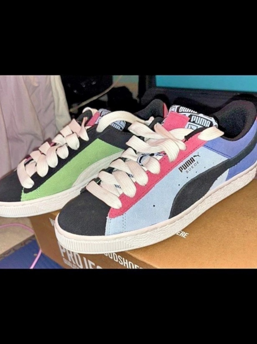 Puma Suede Classix Fizzy Lime Serenity Sneakers Blue & Black